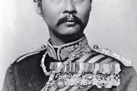 泰国名人讲解中国历史（泰国的名人）