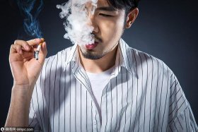 中国历史人物抽烟视频，中国历史人物抽烟视频素材