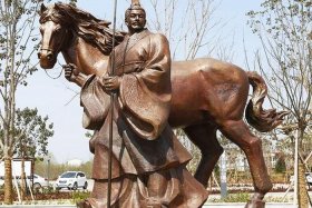 中国历史人物骑马雕像；中国骑马雕塑