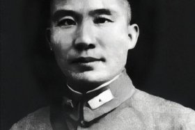 中国抗日战争历史人物有哪些；中国抗日战争有名的人物