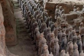 中国历史上最大的单一陵墓是；中国古代最大的陵墓是