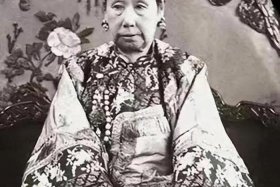 慈禧是谁的皇后？ 慈禧是谁的皇后名字