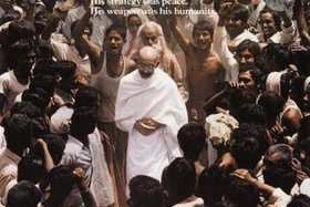 印度人物传记电影甘地，印度甘地的故事