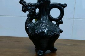 酒瓶上的中国文化 - 中国传统酒瓶