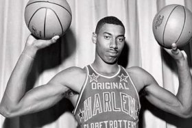 张伯伦历史上的nba纪录；张伯伦在nba的地位