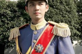 历史人物慕容的故事 - 历史人物慕容沣