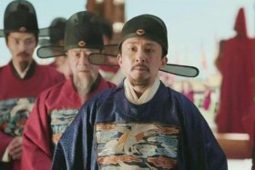 明朝进士王臣介绍；明朝王鈇