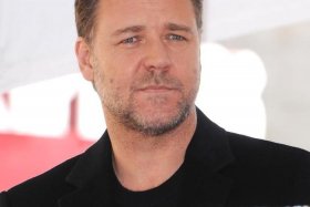 罗素·克劳人物简介、罗素.克劳