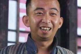 历史上长得丑的名人（长的丑的名人都有谁）