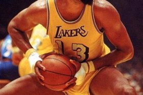 中国历史人物张伯伦的故事；张伯伦是谁？