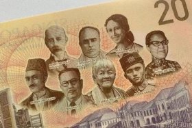 没有出过国的名人 没出过国的人是家里穷吗