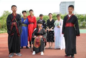 cos中国历史人物路人反应，中国人物cosplay