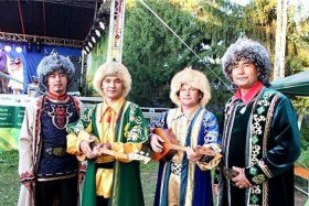 中国俄罗斯族历史名人；中国俄罗斯族名字