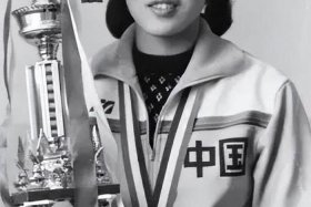 郎平算中国历史人物吗英文怎么说 - 郎平是中国国籍还是美国国籍