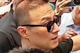 中国历史秃头名人；秃发名人