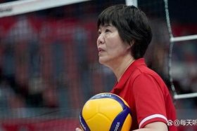 郎平是哪一年担任中国排球教练（郎平是一位优秀的有多年执教经验的排球教练