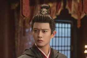 历史人物周生臣；历史 周生辰