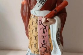 历史人物孟子原名叫什么 - 孟子本名叫什么,他被后人尊称什么？