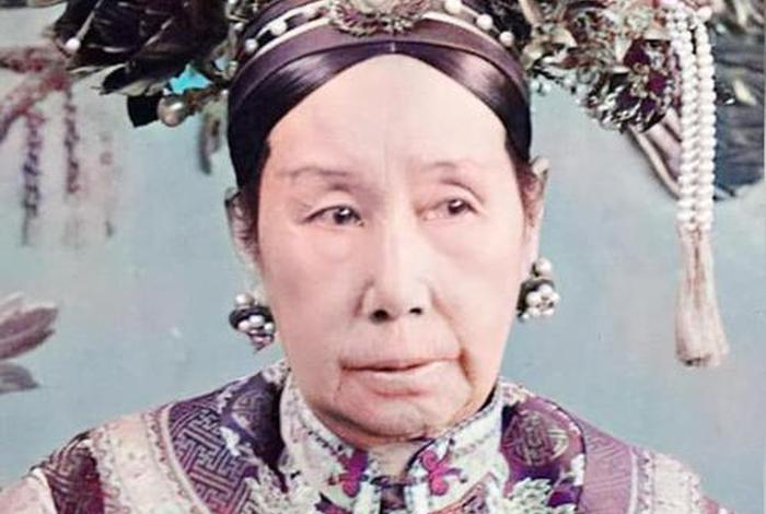 慈禧是中国人的罪人吗 慈禧是清朝的罪人吗
