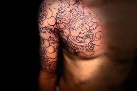 半甲人物介绍，半甲原图