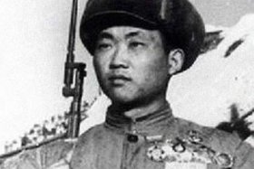 朝鲜战争主要人物，朝鲜战争有哪些英雄人物