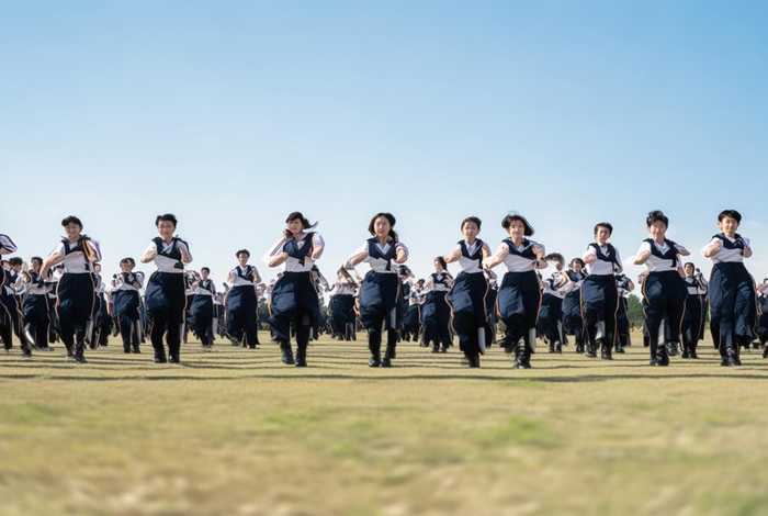 军训学生表演视频、学生军训表演节目视频 军训学生表演视频、学生军训表演节目视频