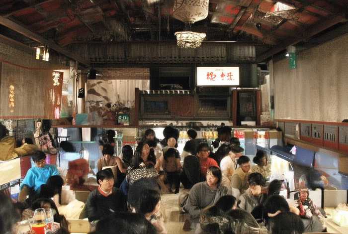 伏羲出世的传说故事、伏羲出世的传说故事50字