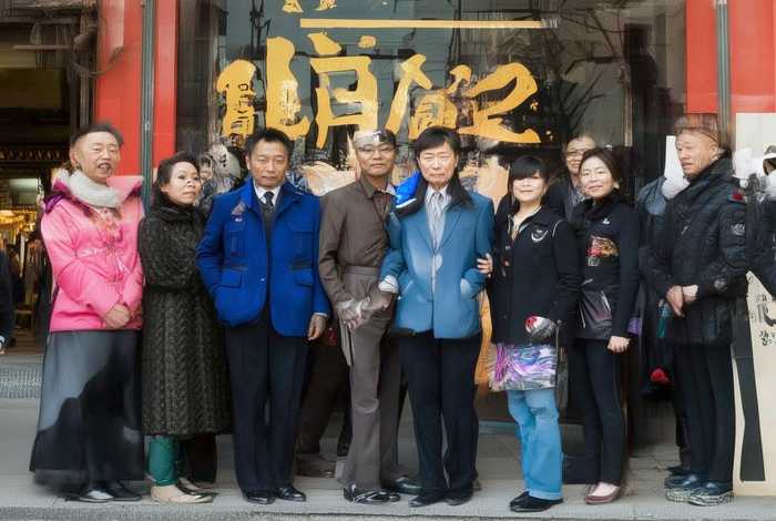 家庭和谐的经典小故事 家庭和谐的经典小故事50字