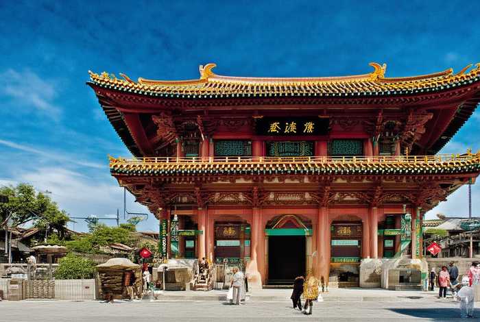 历史故事曹冲；历史故事曹冲称象20字左右怎么写