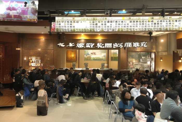 李白历史故事概括 李白历史故事概括20字 李白历史故事概括 李白历史故事概括20字