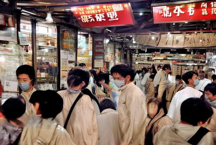 徐志摩的事迹和成就简介、徐志摩的事迹和成就简介50字