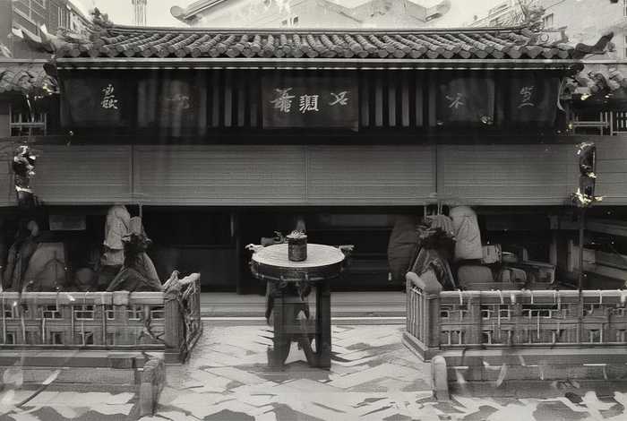 中国民间故事火把节的传说概括（中国民间故事火把节的传说概括20字）