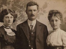 与历史人物合影的图片，与历史人物合影的图片素材