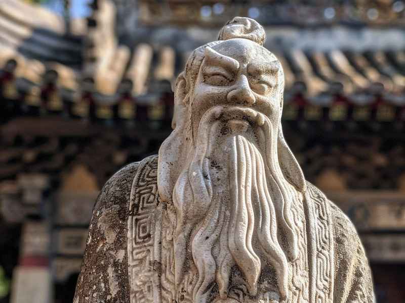 历史人物 孔子 历史人物孔子的故事