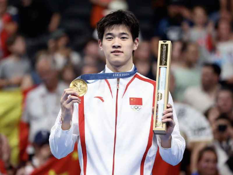 世界环历届冠军（历届世界环球小姐冠军回顾视频）