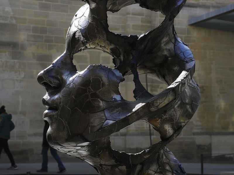 世界著名雕塑人物像，世界著名雕塑人物像什么