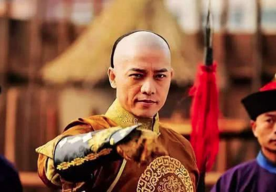 爱新觉罗·弘晳-爱新觉罗·弘晳：被康熙遗命封亲王，却被乾隆幽禁致死