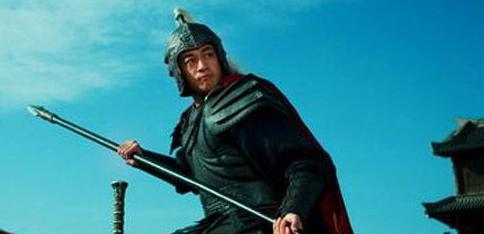 三英战吕布-历史上著名的三英战吕布结果是谁赢了？