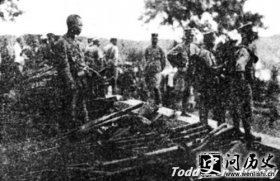 农民-北伐战争时期农民运动的中心在哪里？